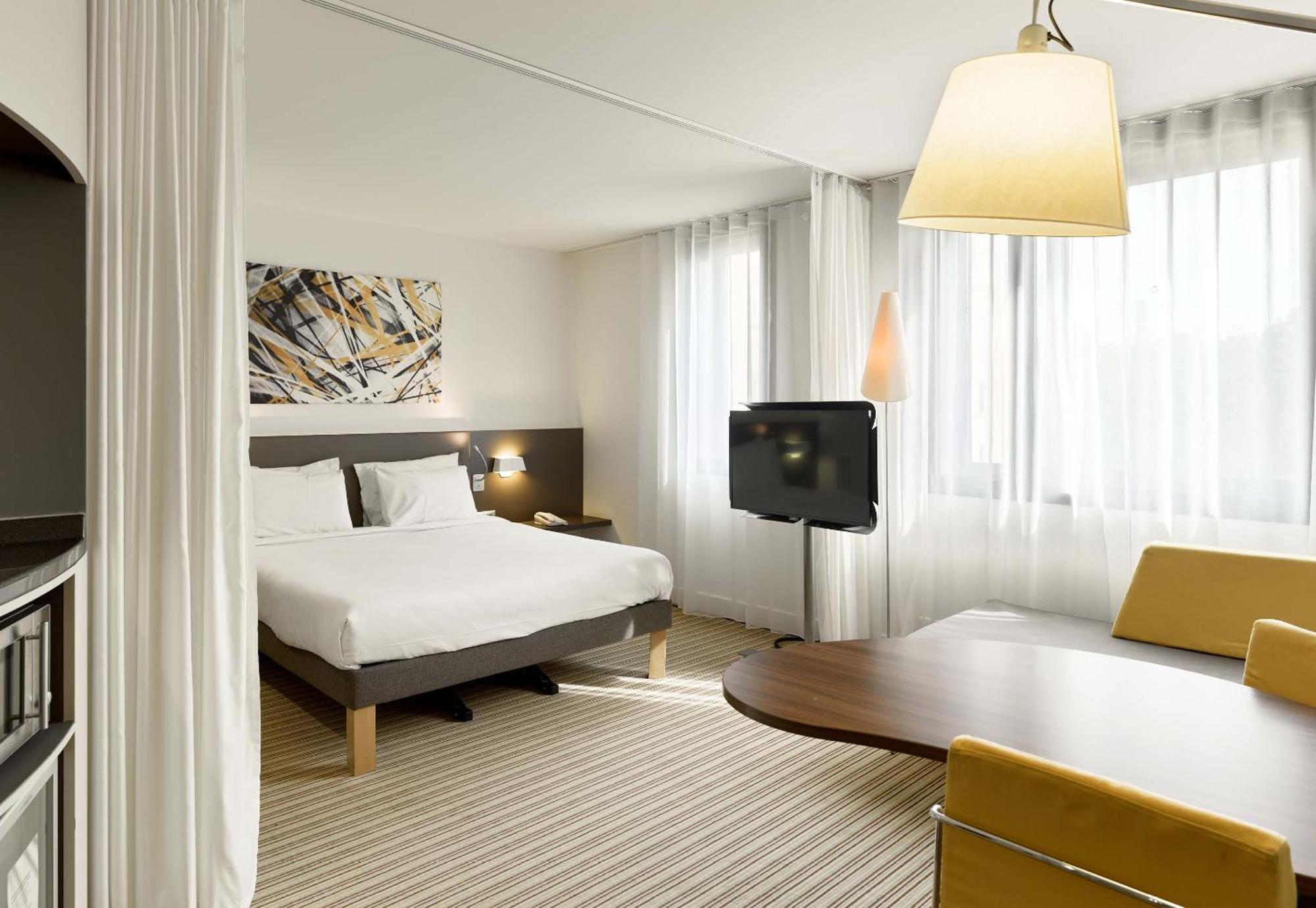 Hotel Paris Grand Cdg Aeroport