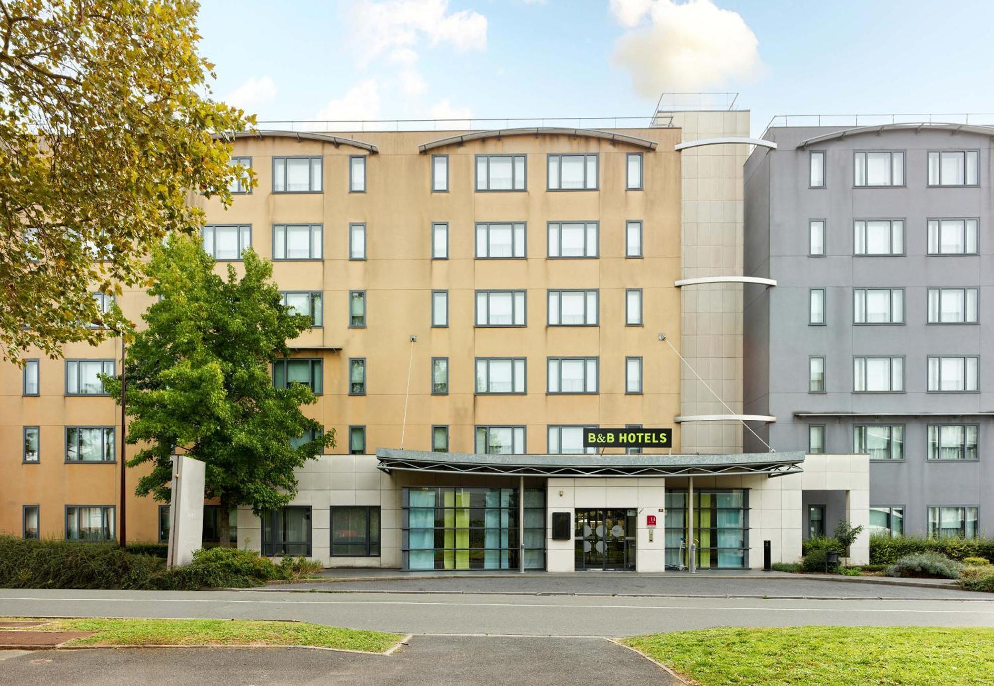 Paris Grand Cdg Aeroport Hotel 4*